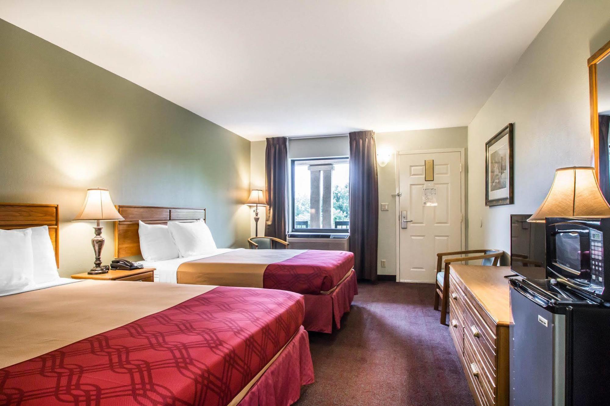 Baymont By Wyndham Branson Thousand Hills Extérieur photo